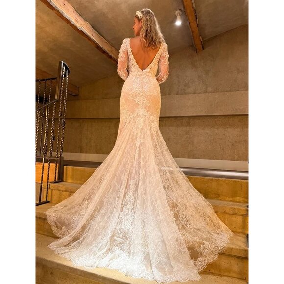 Pronovias Panjin Wedding Gown Size 14 Lace Long Sleeve - Picture 6 of 15